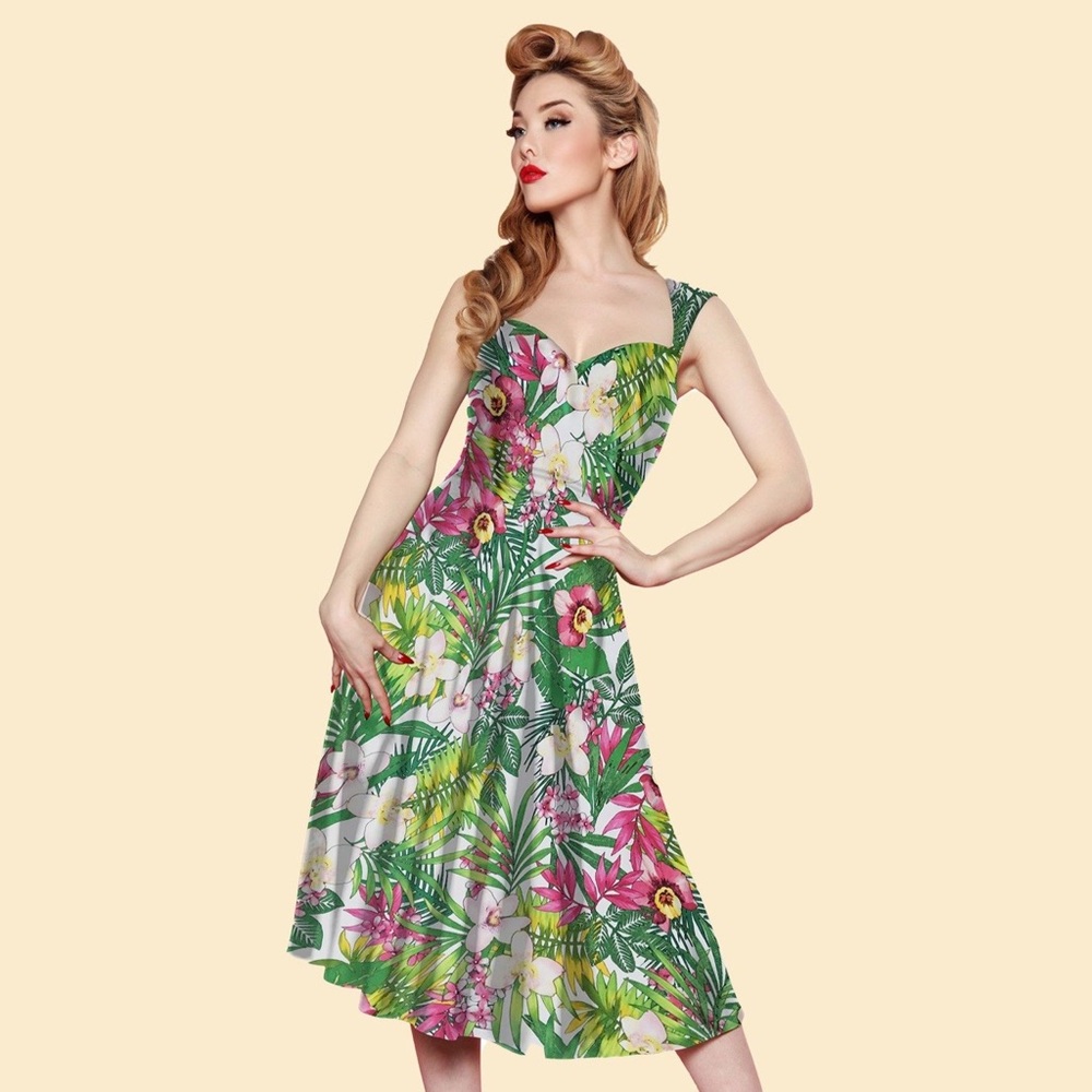 🌿 Roman Holiday Dress in Green Paradise